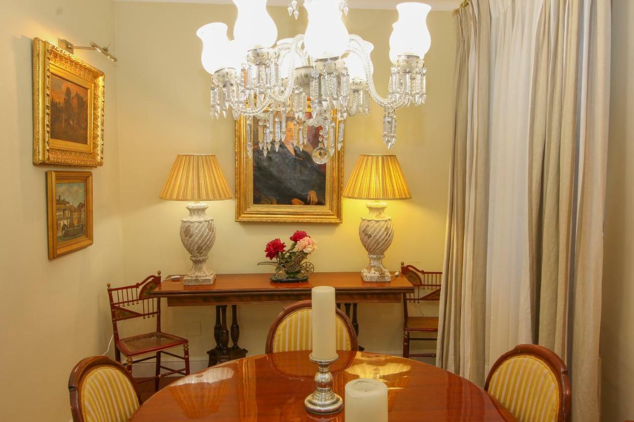 Appartement Apartamento La Feria à Séville Extérieur photo