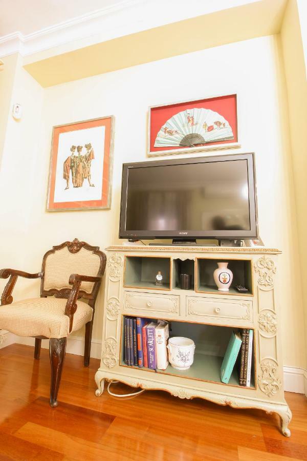 Appartement Apartamento La Feria à Séville Extérieur photo